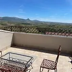 El Retiro Del Obispo La Guardia