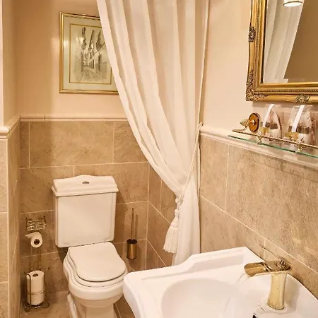 El Retiro Del Obispo * La Guardia