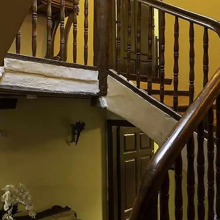 El Retiro Del Obispo * La Guardia